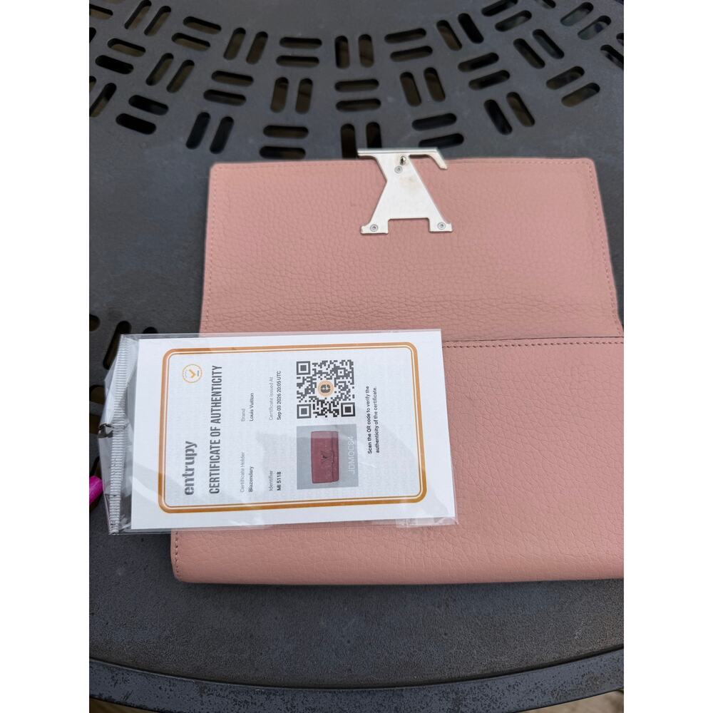 Louis Vuitton Portefeuille Capucines Long Wallet Pink  EUC W/ COA - Picture 4 of 10